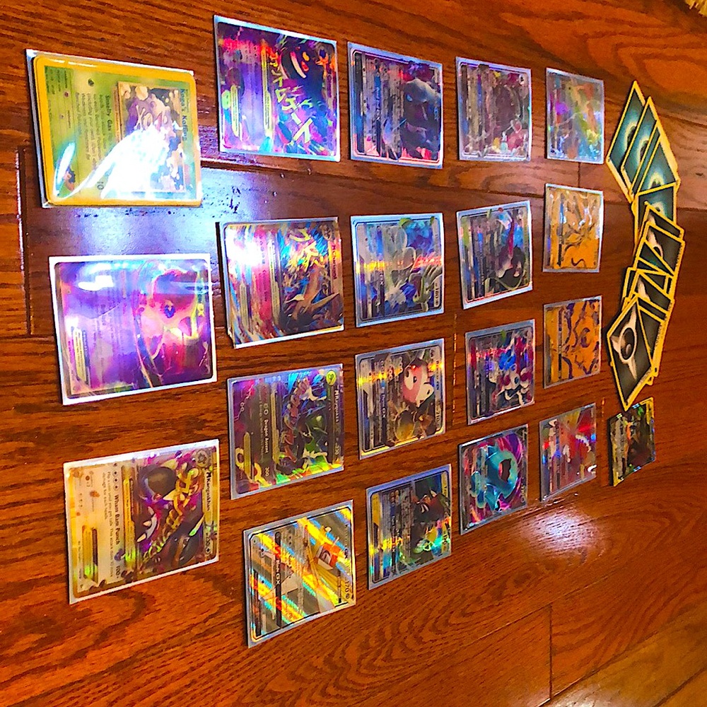 POKÉMON CARDS